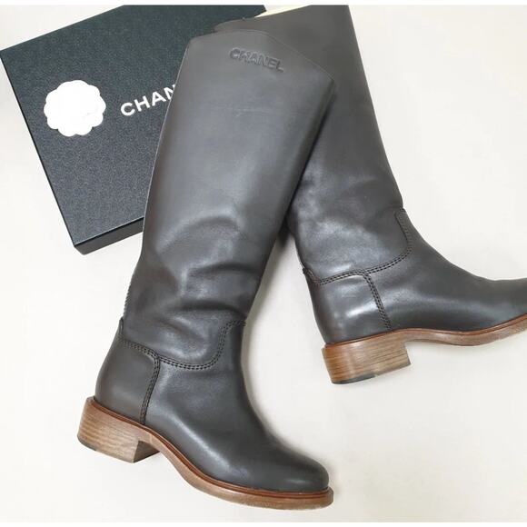 Chanel Brown Leather Boots Sz. 37.5 - Picture 1 of 14